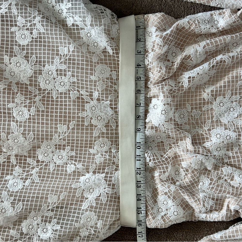 Tadashi Shoji Wedding Dress Size 14 fits like a 12 - Picture 11 of 16